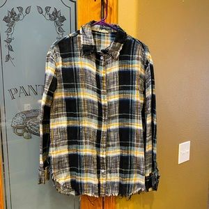 Light black plaid button down